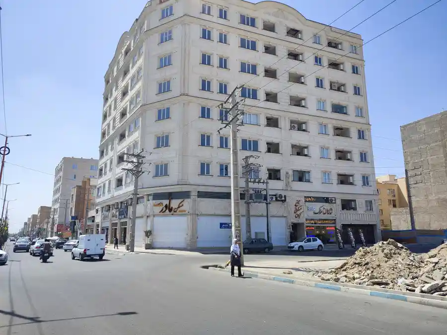 ساختمان کیان نبش دانش شهرک مریم