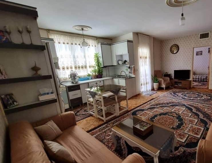 buy-aparteman-70-metrii-andisheh