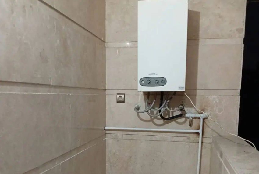 balkon-melk-83-metri-faz1-andisheh