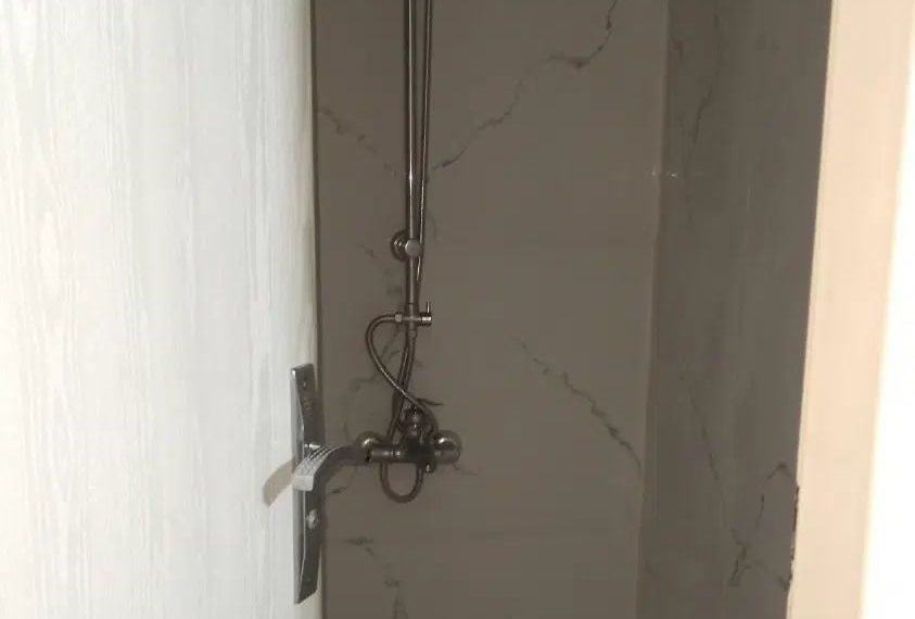 ejareh-aparteman-68-mtri-faz1-andisheh